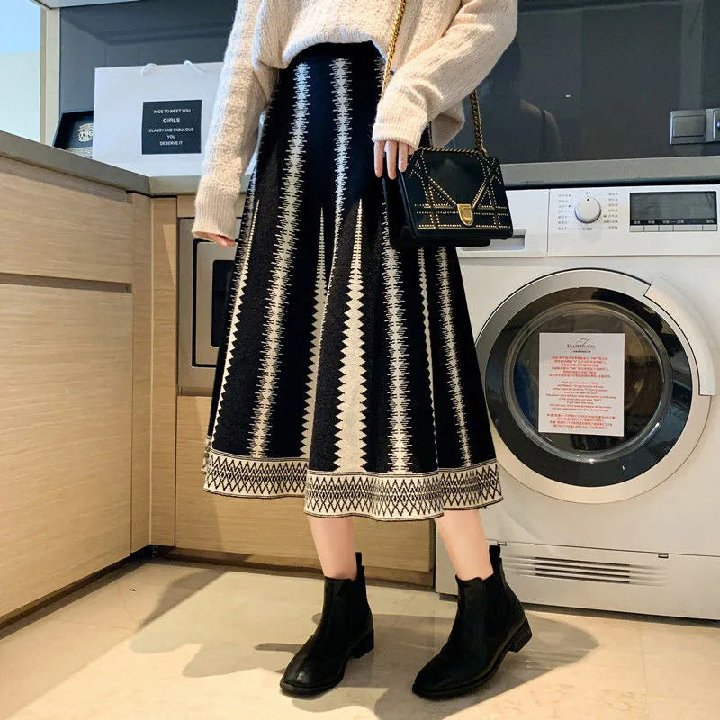 Retro Striped Knitted Skirt