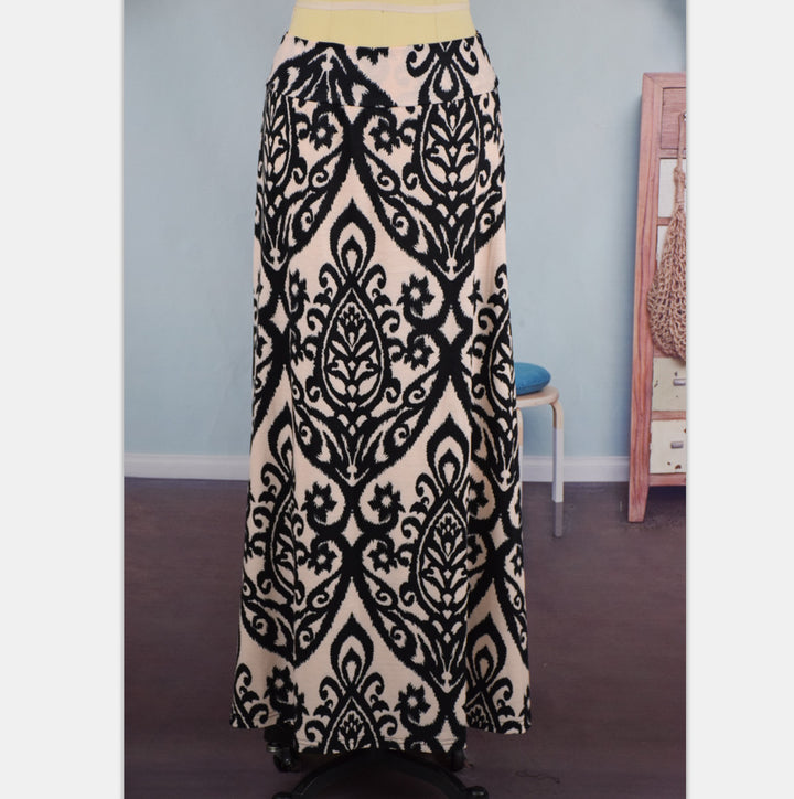 Exotic print big swing boho skirt