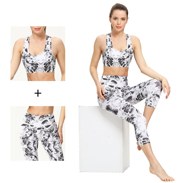 NTwo-piece set of seven-point yoga pants