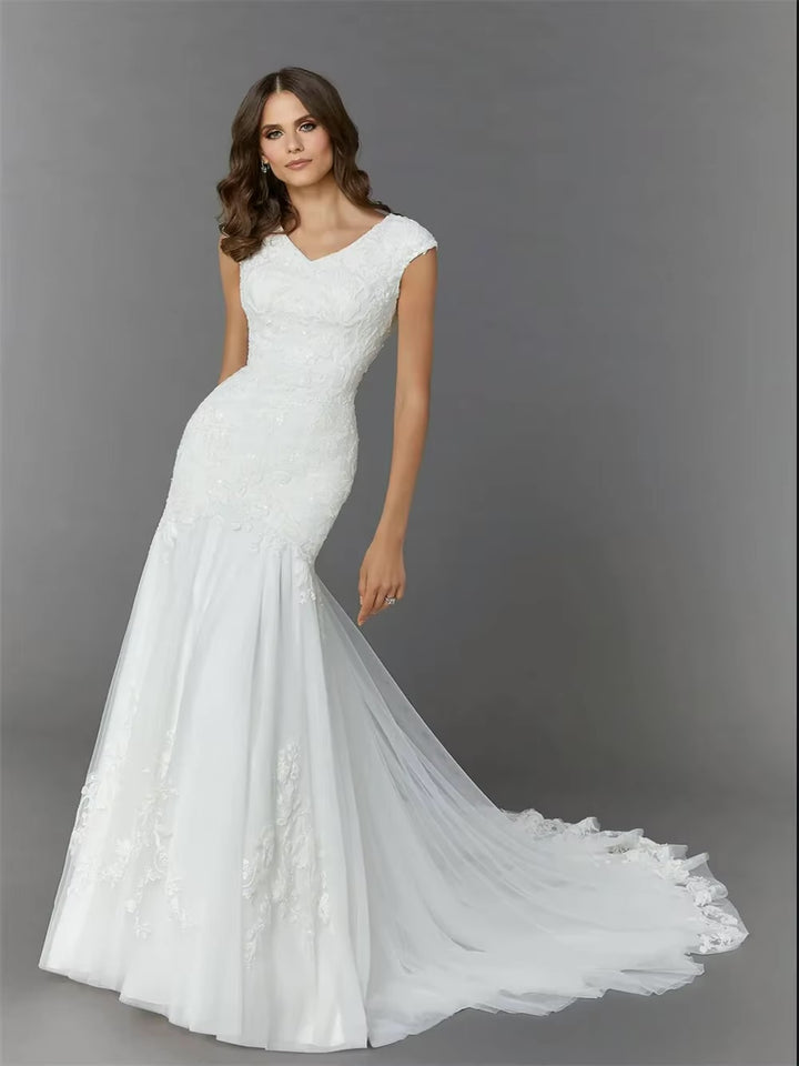 V-neck Tulle Applique Mermaid Wedding Dress