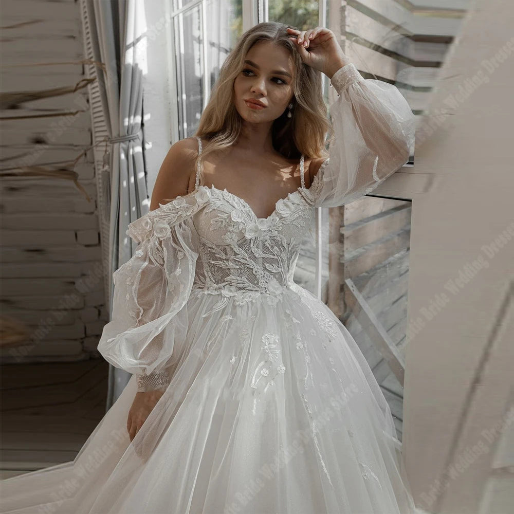 Sweetheart Collar Lace A-line Wedding Dress