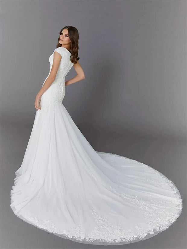 V-neck Tulle Applique Mermaid Wedding Dress