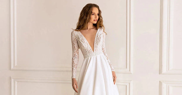 Deep V Neck]Modern Lace Appliques  Long Sleeve Backless  A Line Wedding Dress