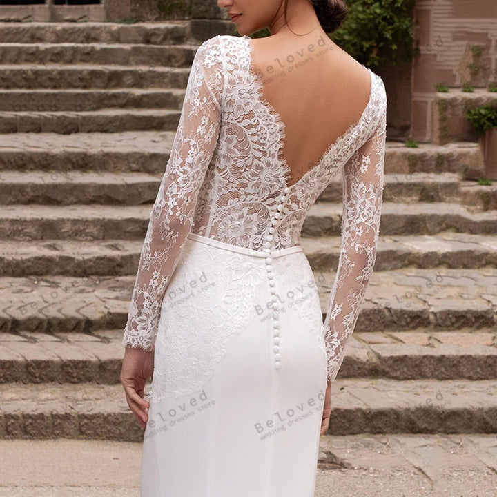 Classic Satin Lace Appliques Backless Mermaid Wedding Dress