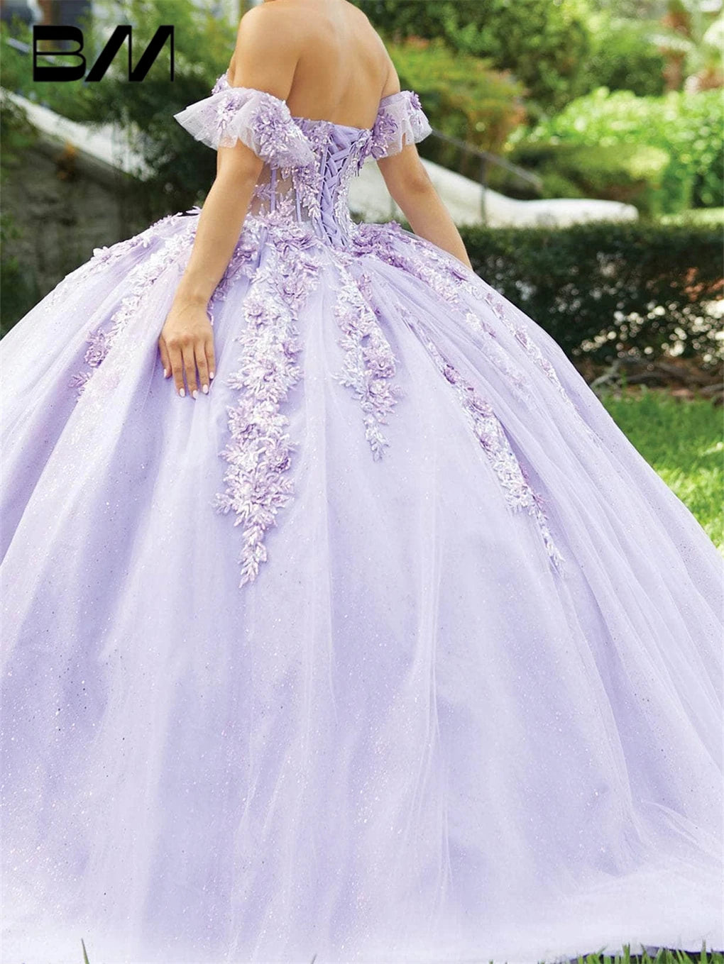 Delicate Off-Shoulder Appliqued Quinceañera Sweet 15 Dress