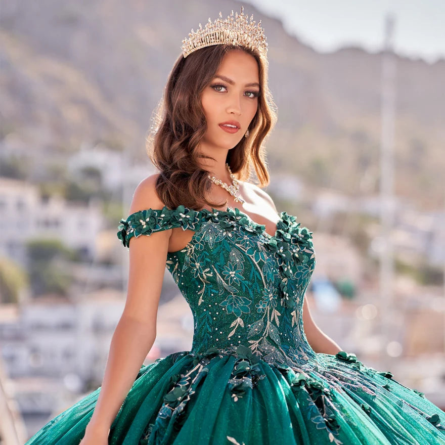 Green Quinceanera Dress With Appliques Lace