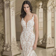 Elegant Lace Appliques V-Neck Sheath Mermaid Wedding Dress