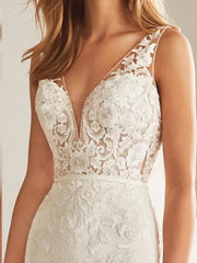 Lace Applique Spaghetti Straps Mermaid Wedding Dress