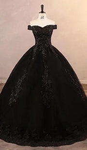 Luxury Lace Ball Gown Quinceanera Dress