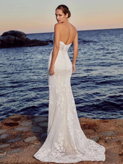 Beach-Mermaid-Sleeveless-and-Backless-Wedding-Dress.jpg