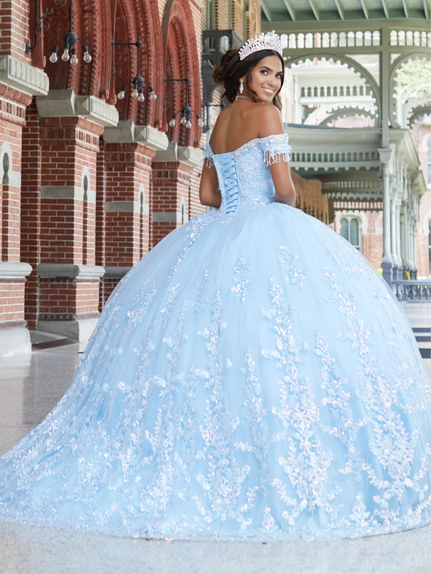 Sweetheart Appliques Lace Ball Gown Quinceanera Dress