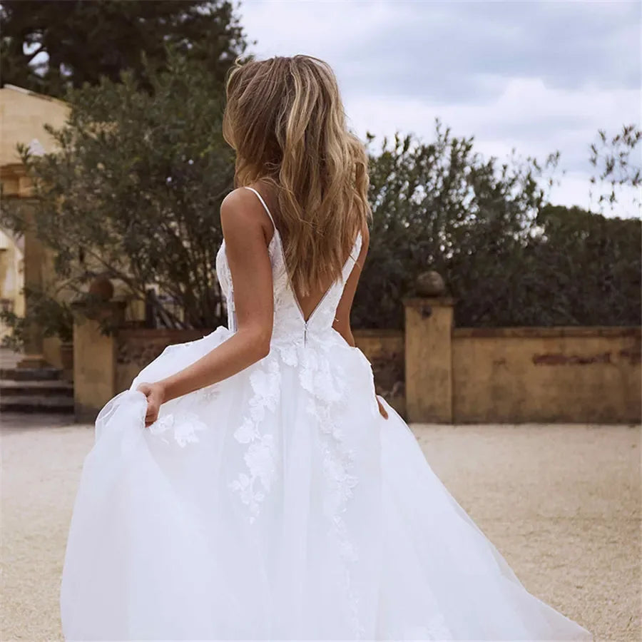 Princess  Luxury V-neck Backless A-Line wedding dress