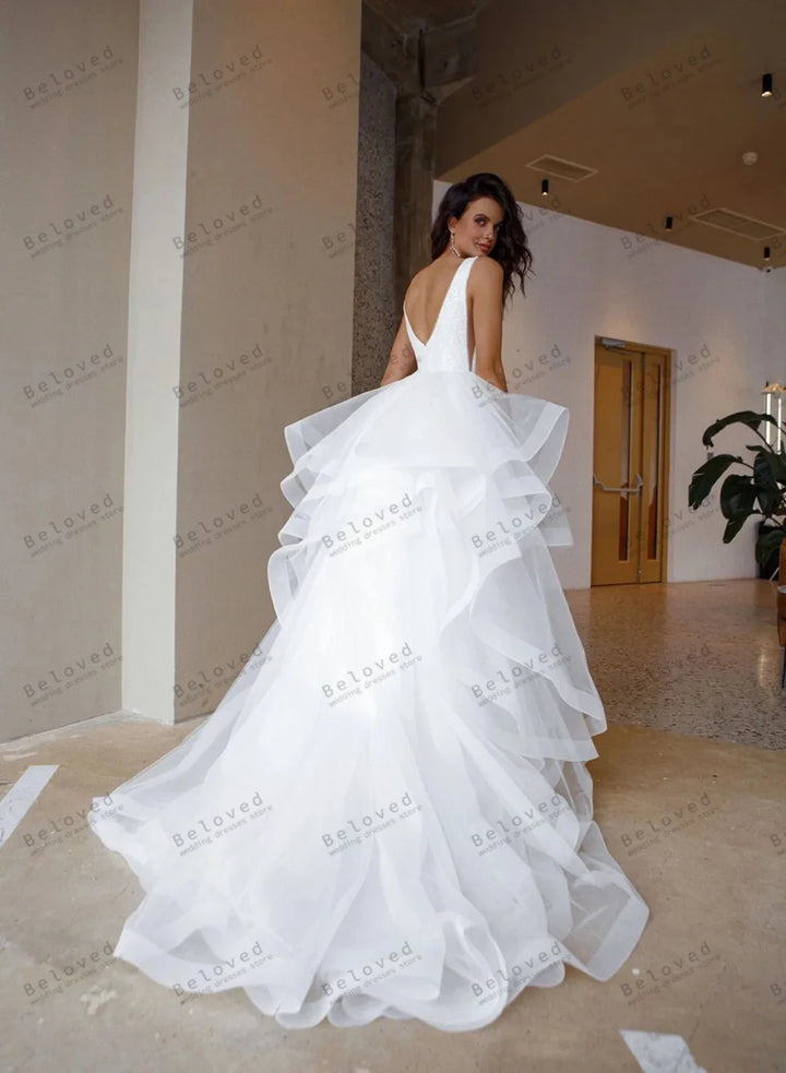 Gorgeous Sheath Lace Appliques Sleeveless Mermaid Wedding Dress