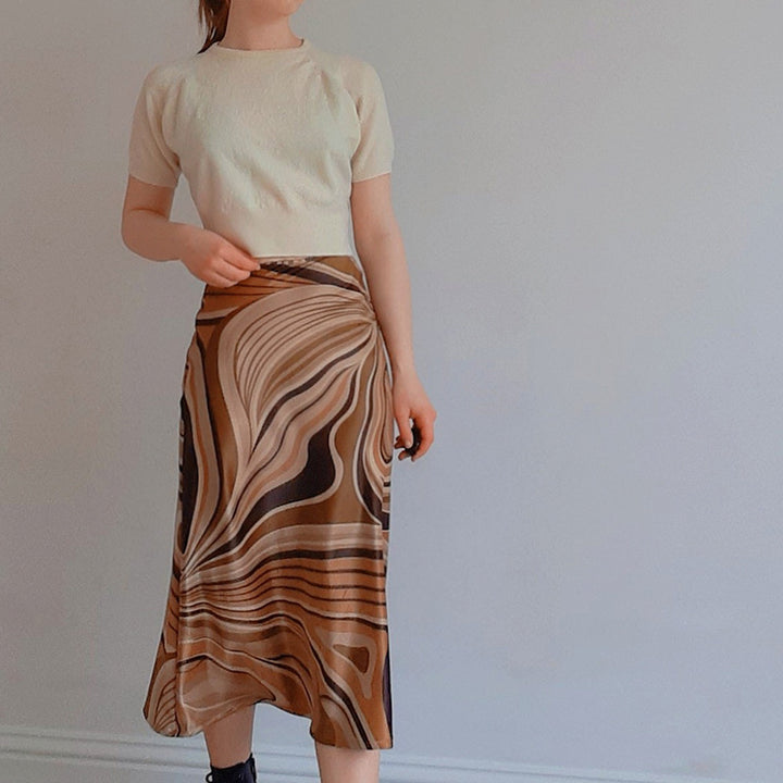 Irregular Stripes Printed Satin Skirt